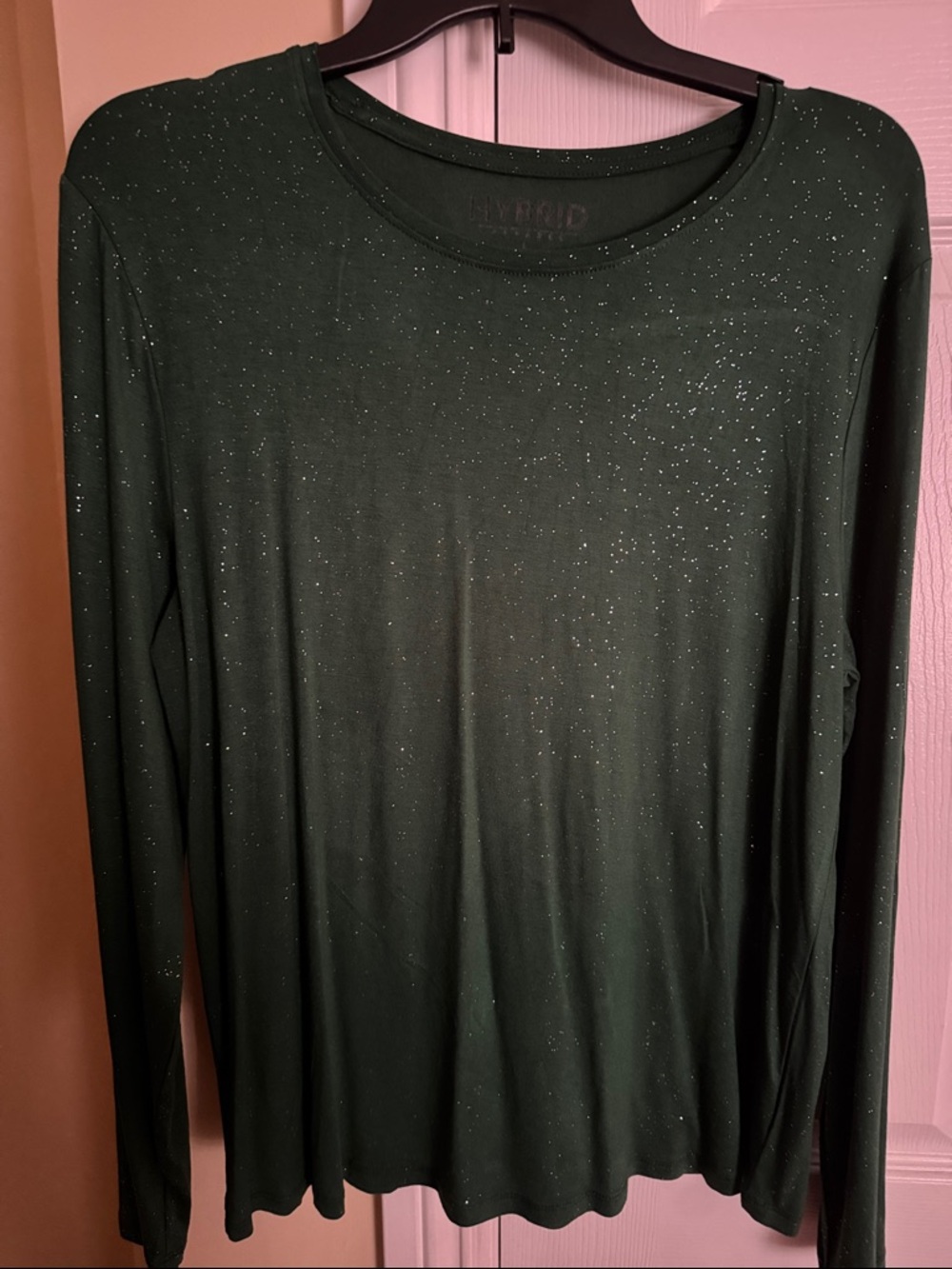 Hybrid & company Women’s Shimmer Emerald Green Long Sleeve Top